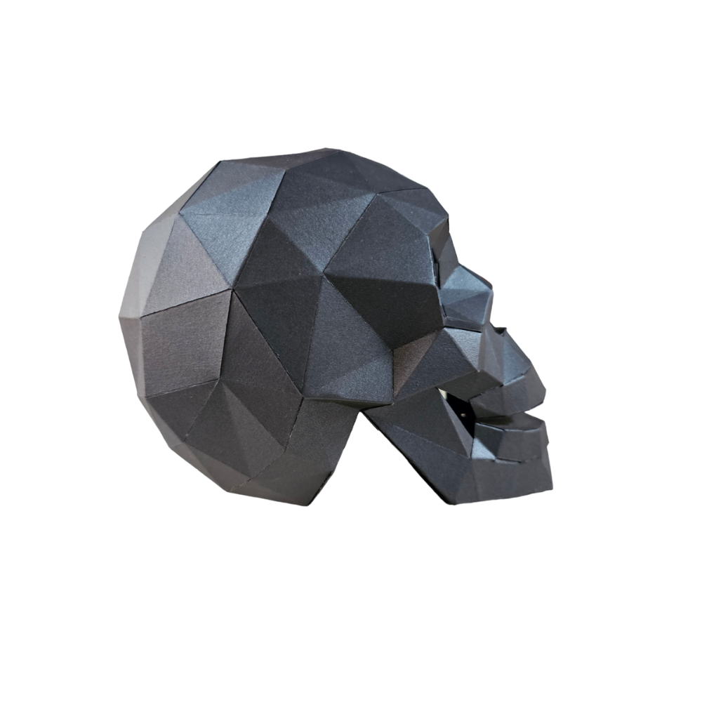Kit de Escultura en Papel DIY Craneo Negro – Escultura en 3D para armar en casa con materiales de cartulina de alta calidad.