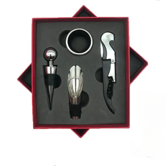 Set de utensilios para bar y vino, incluye sacacorchos, anillo antideslizante, accesorio para servir y tapa para botellas abiertas, todo fabricado en acero inoxidable y presentado en una caja de regalo.