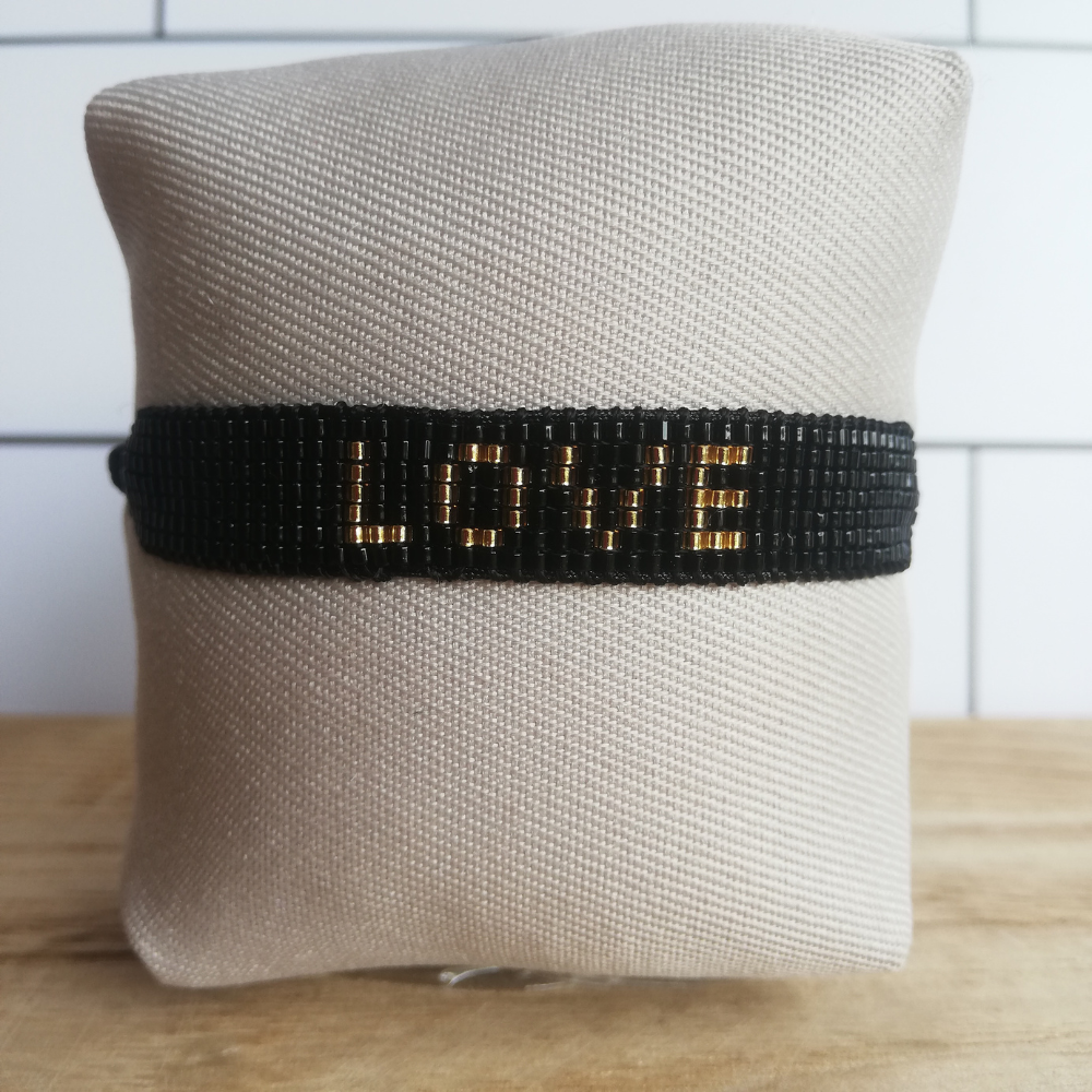 Pulsera de cuentas Love Negro - Dorado, Tienda de Regalos en Línea, Envíos a todo el Perú