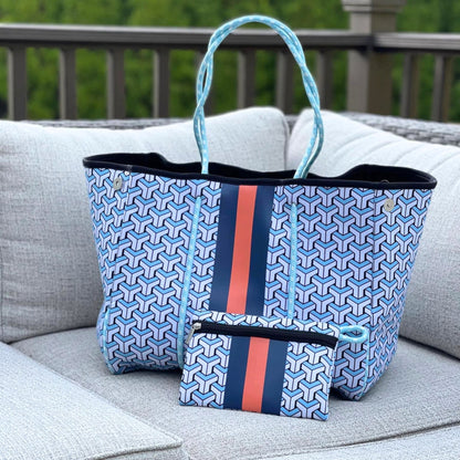 Bolso de neopreno azul con diseño geométrico y estuche incluido