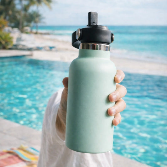 Botella térmica para niños 350ml color lila con tapa hermética y diseño resistente.