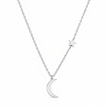 Collar de luna y estrella, delicado y fácil de combinar.