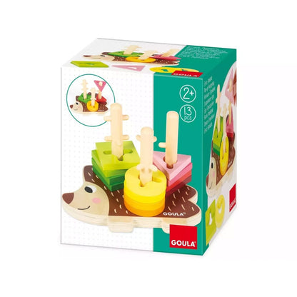 Erizo apilable de madera para niños desde 2 años, marca Goula. Incluye base con forma de erizo y 12 piezas para apilar, ideal para aprender colores, formas y desarrollar motricidad fina.