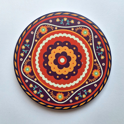 Set de 4 posavasos de cerámica color vino con base de corcho, resistentes al calor y al frío, ideales para proteger tus muebles de manchas y anillos de condensación.