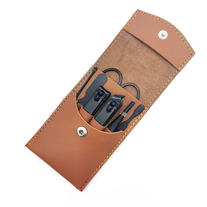 Set de manicure de 7 piezas en estuche camel de cuero vegano