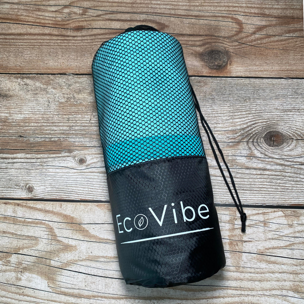 Toalla de microfibra ECOVIBE turquesa grande de 110 x 180 cm con funda de transporte