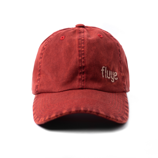 Gorra Fluye Terracota en algodón color terracota, diseño clásico y versátil.