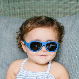 Lentes de sol Babiators color azul para bebés de 0 a 2 años con protección UV