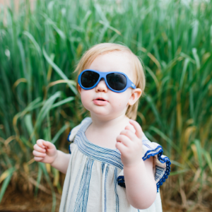 Lentes de sol Babiators color azul para bebés de 0 a 2 años con protección UV